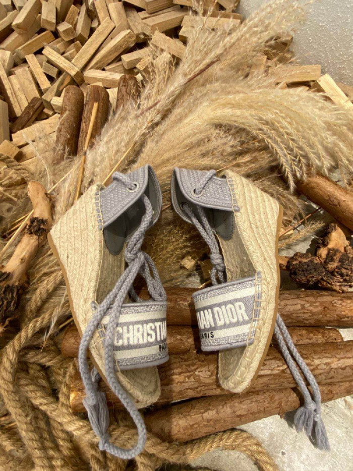 dr sandal