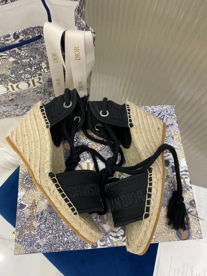dr sandal