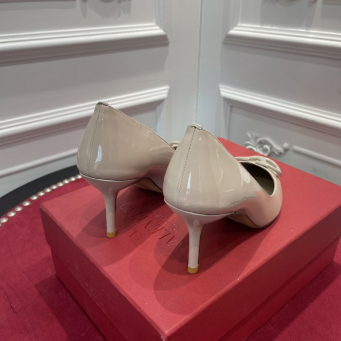 v*lentino heel