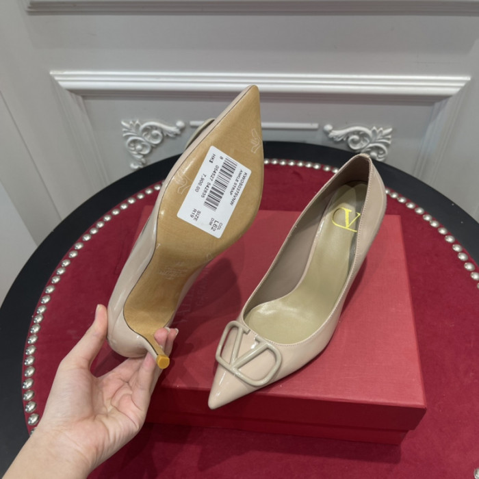 v*lentino heel