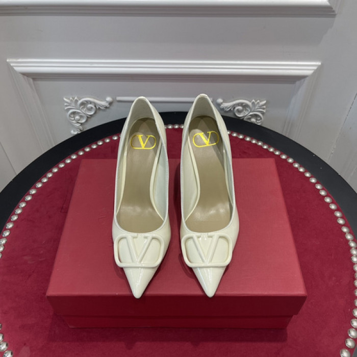 v*lentino heel
