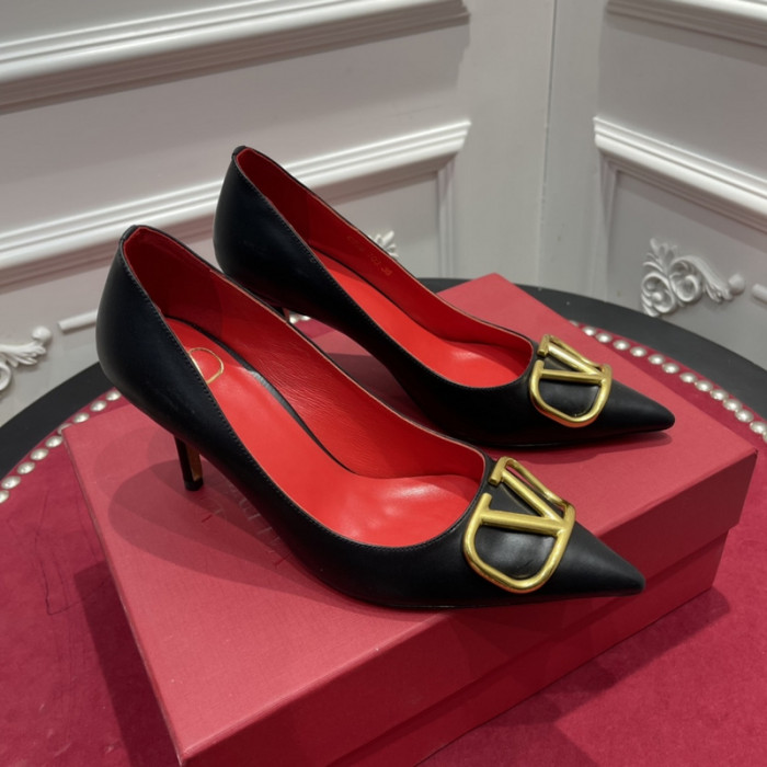 v*lentino heel