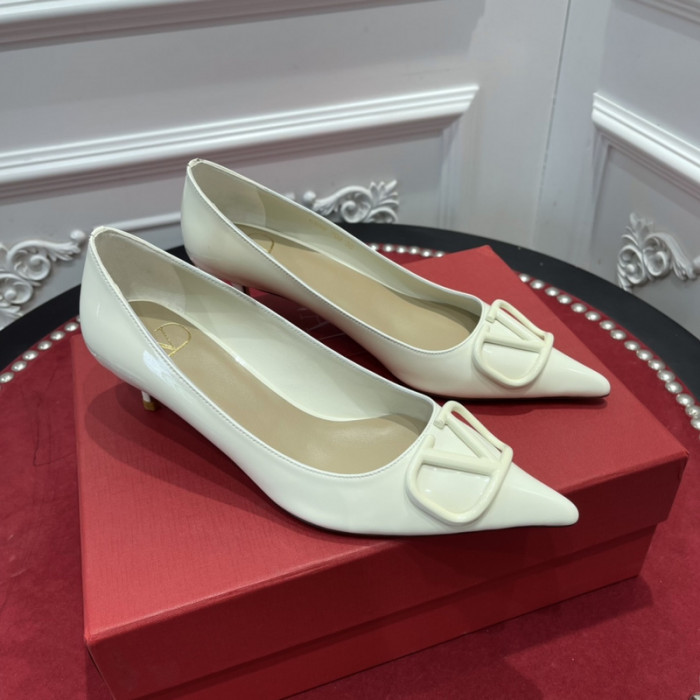 v*lentino heel