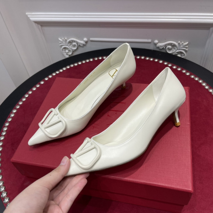 v*lentino heel