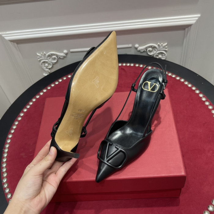 v*lentino heel