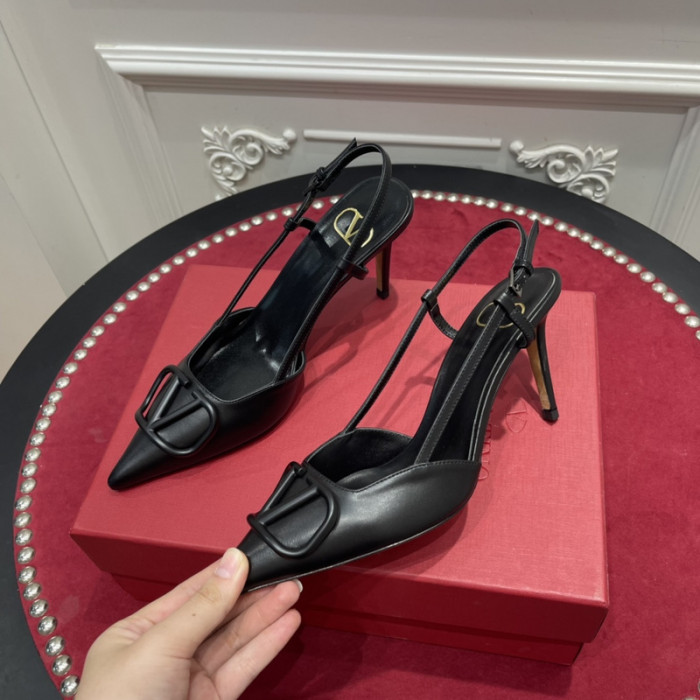 v*lentino heel
