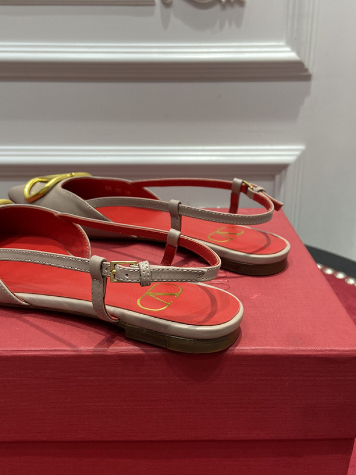 v*lentino heel