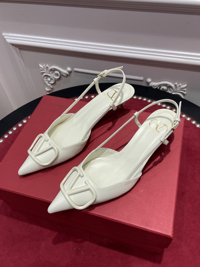 v*lentino heel