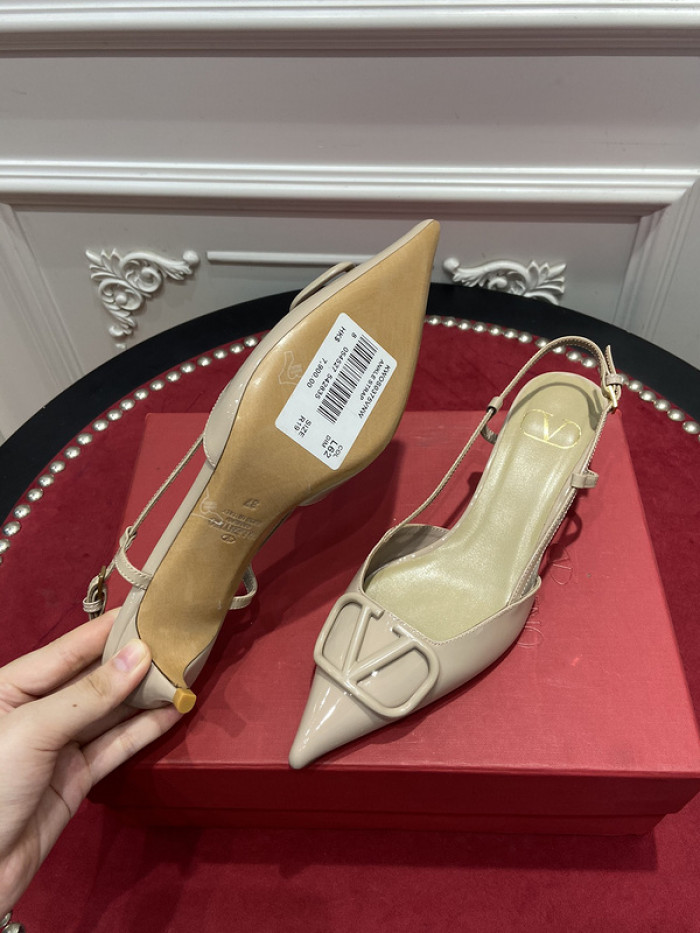 v*lentino heel