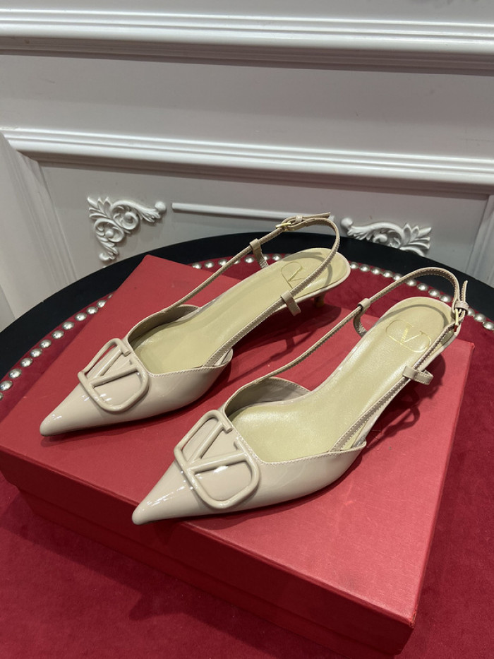 v*lentino heel