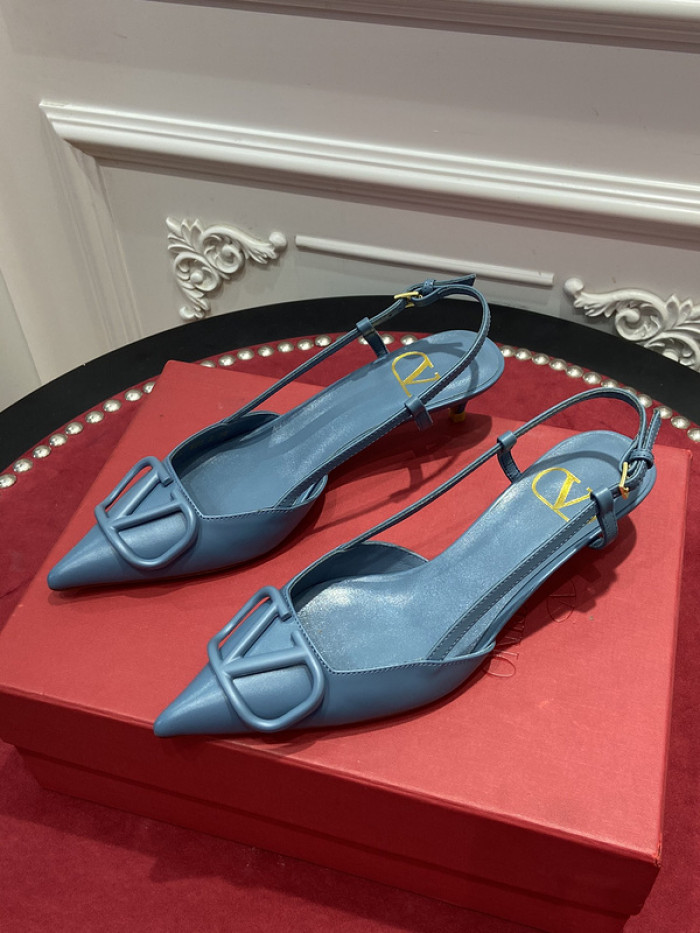 v*lentino heel