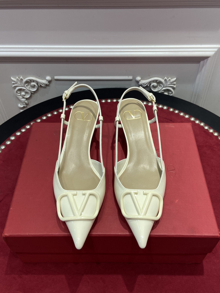 v*lentino heel