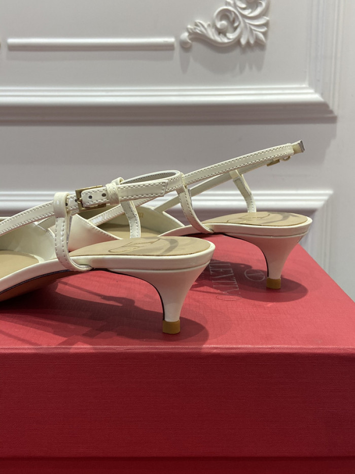 v*lentino heel
