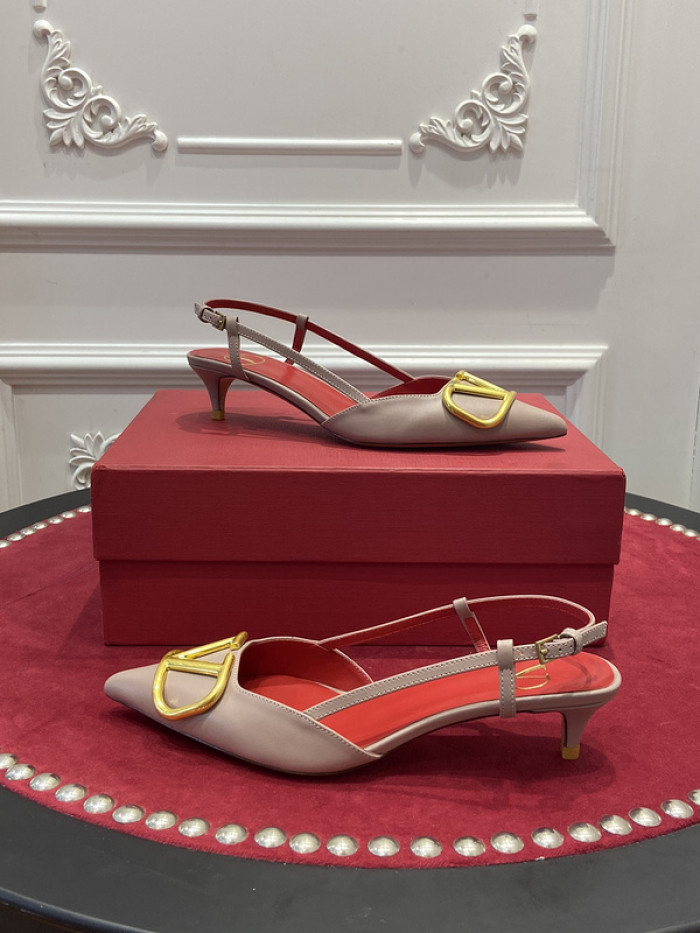 v*lentino heel
