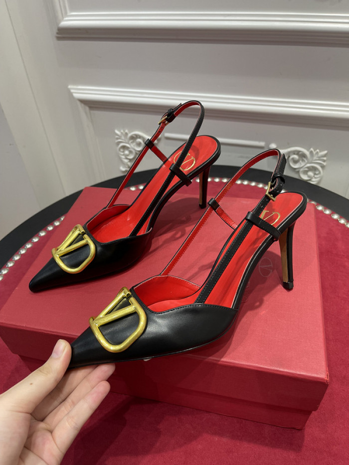 v*lentino heel