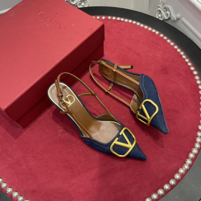 v*lentino heel