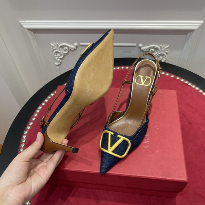 v*lentino heel