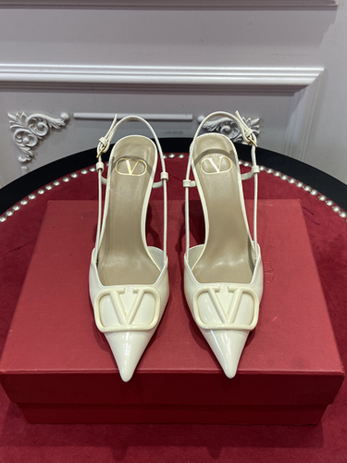 v*lentino heel