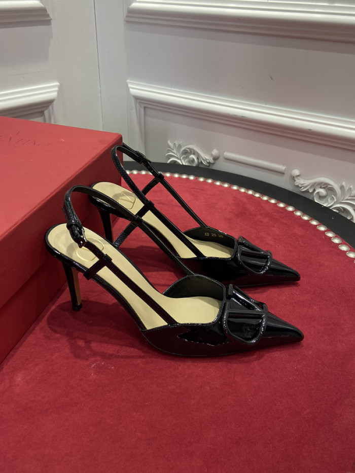 v*lentino heel