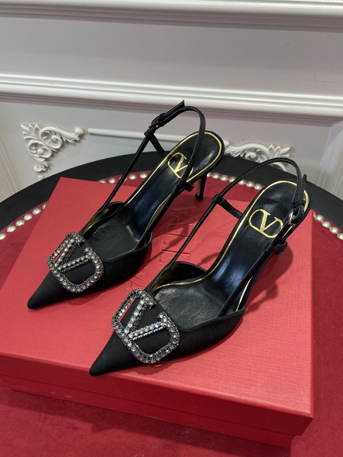 v*lentino heel
