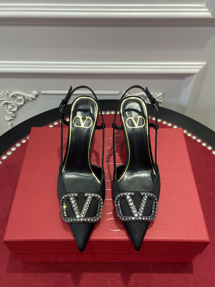 v*lentino heel
