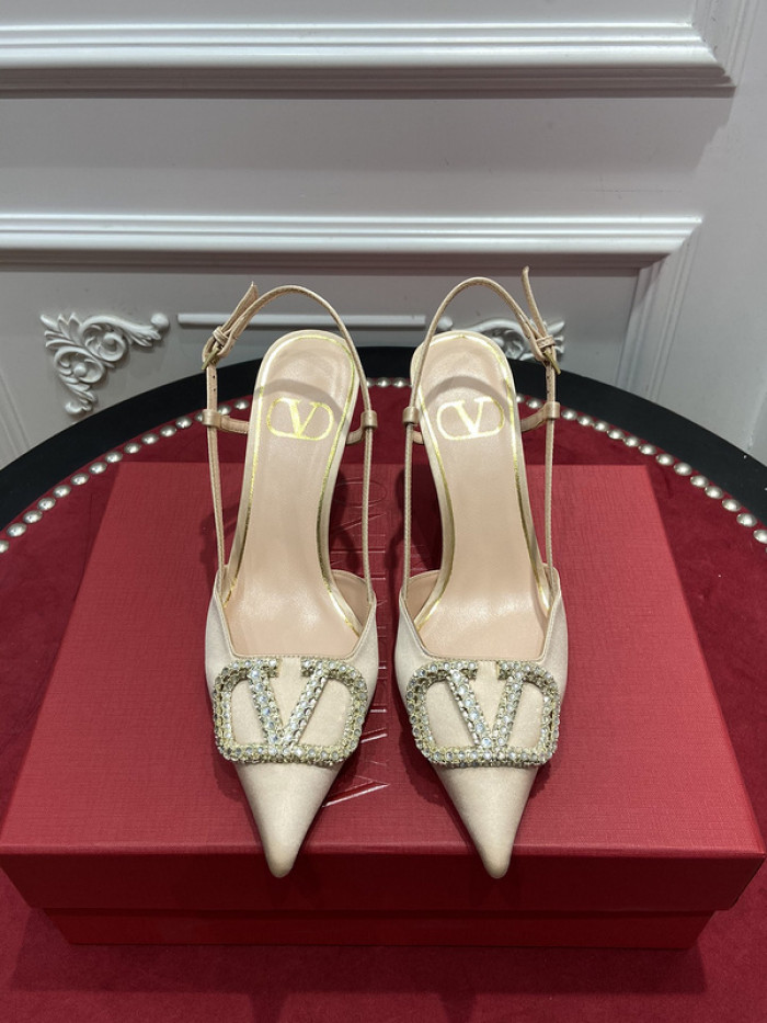 v*lentino heel