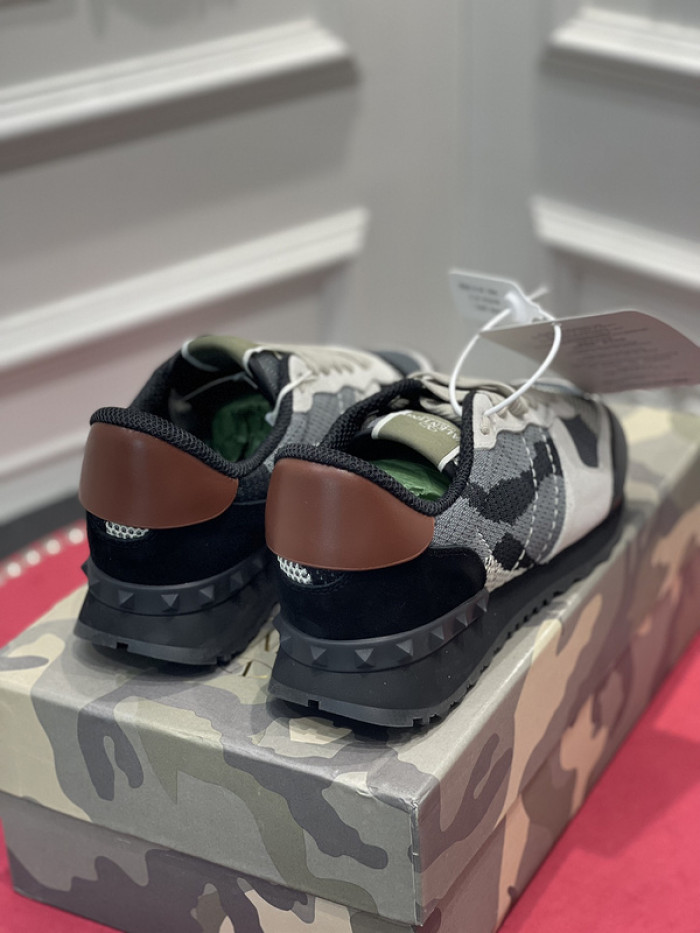 v*lentino sneaker