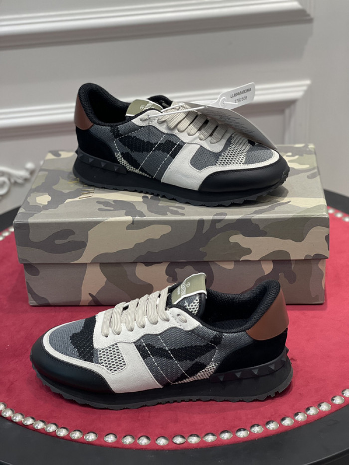 v*lentino sneaker