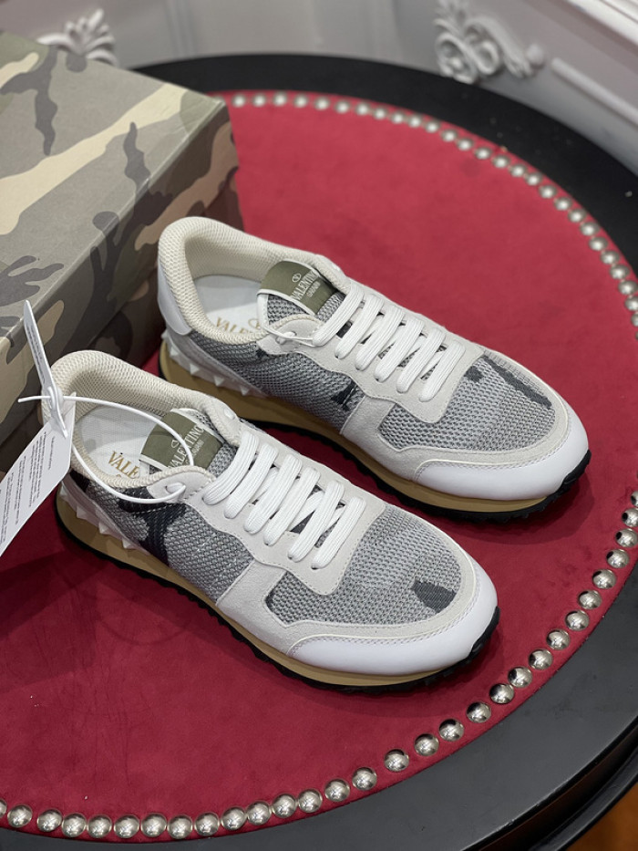 v*lentino sneaker