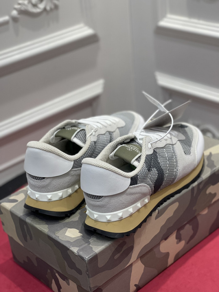 v*lentino sneaker