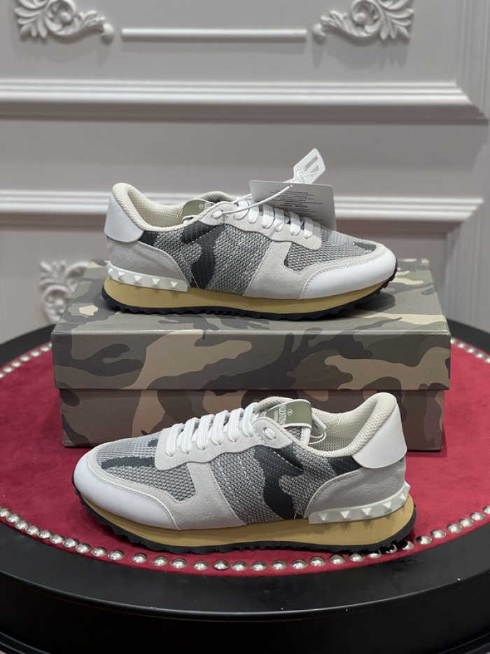 v*lentino sneaker