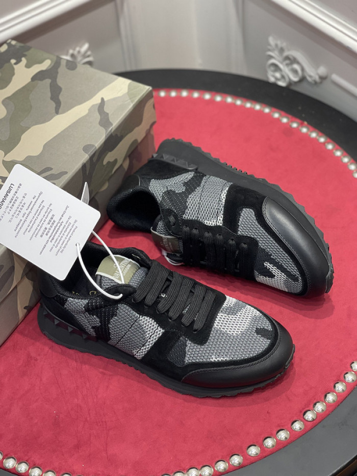 v*lentino sneaker