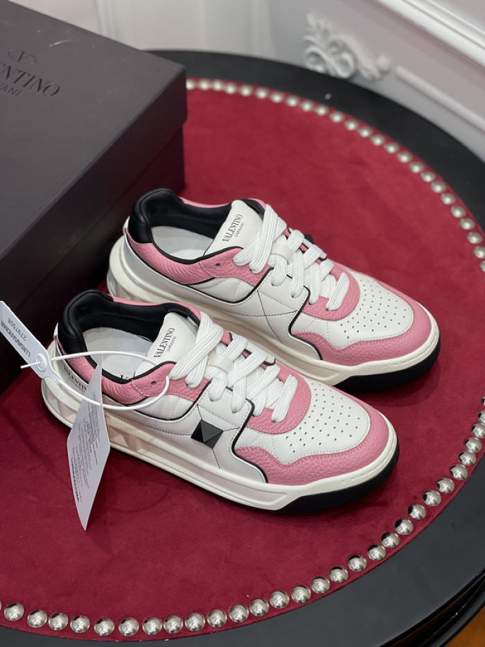 v*lentino sneaker