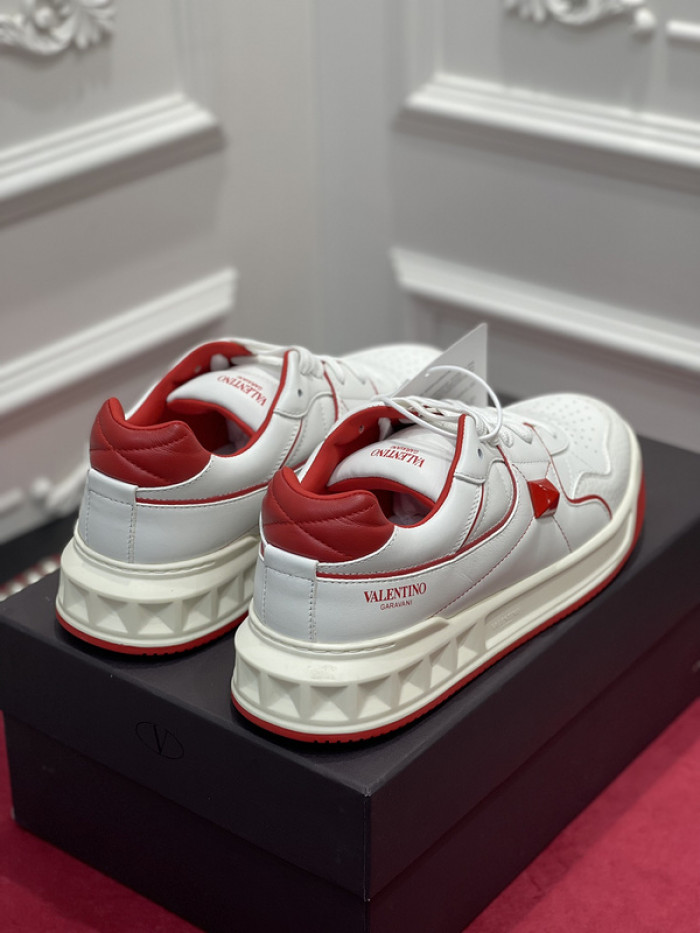 v*lentino sneaker