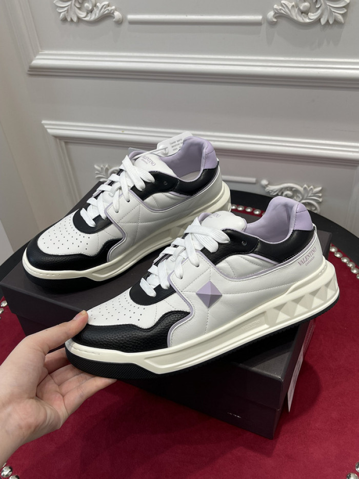 v*lentino sneaker