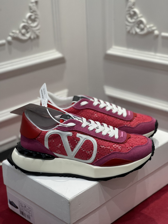v*lentino sneaker