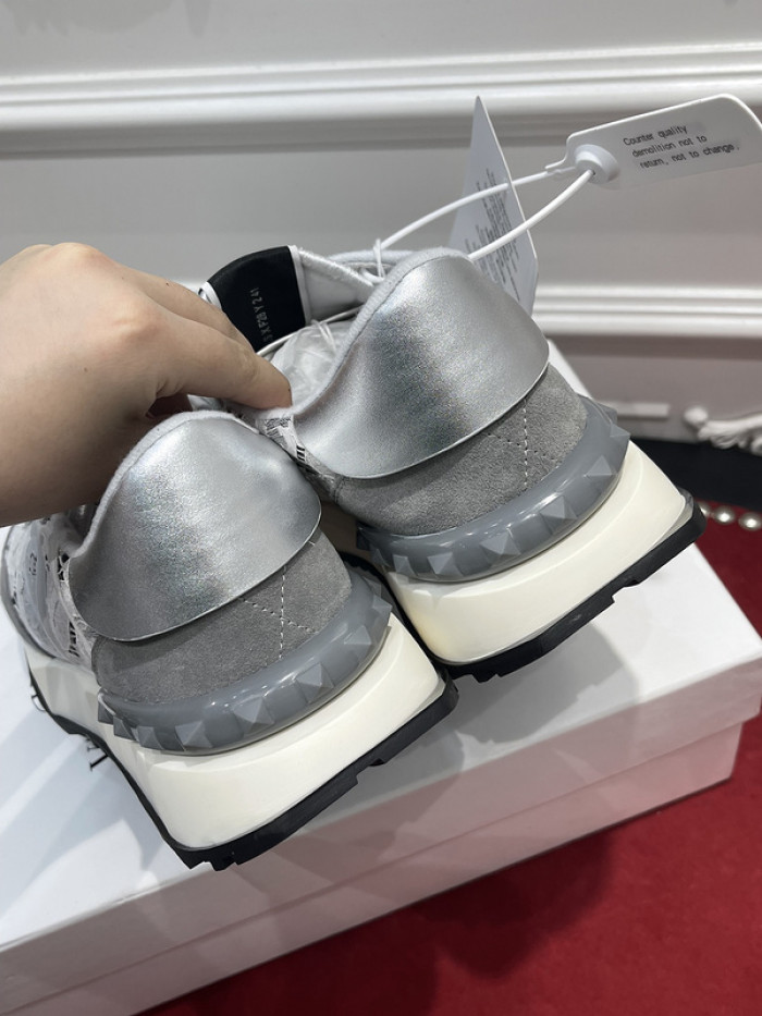 v*lentino sneaker