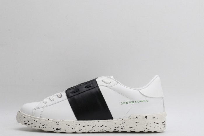 v*lentino sneaker