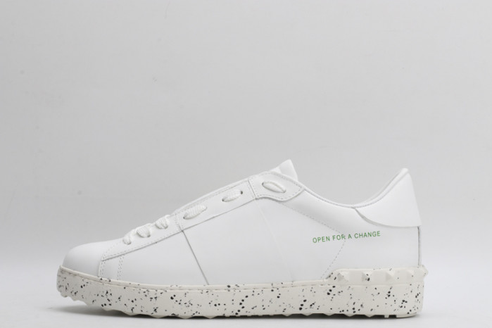 v*lentino sneaker