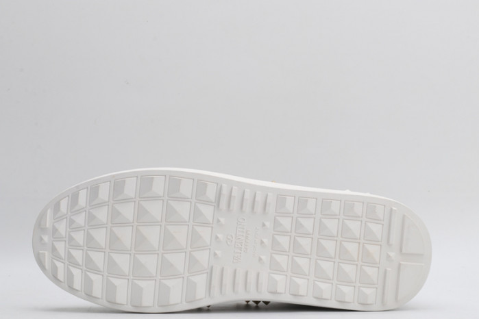 v*lentino sneaker