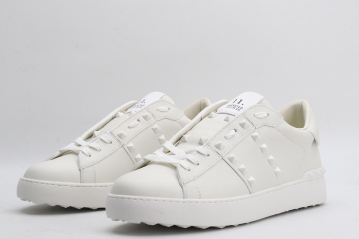 v*lentino sneaker