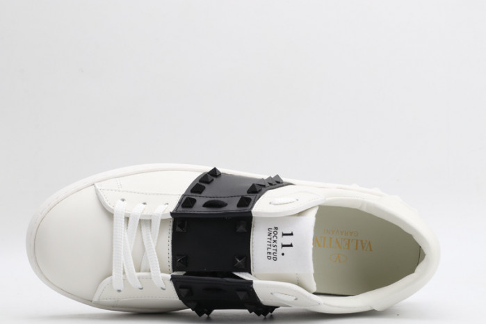 v*lentino sneaker