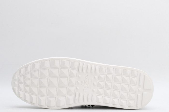 v*lentino sneaker
