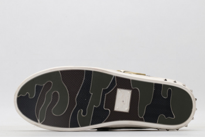 v*lentino sneaker
