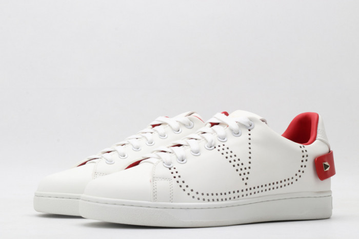 v*lentino sneaker