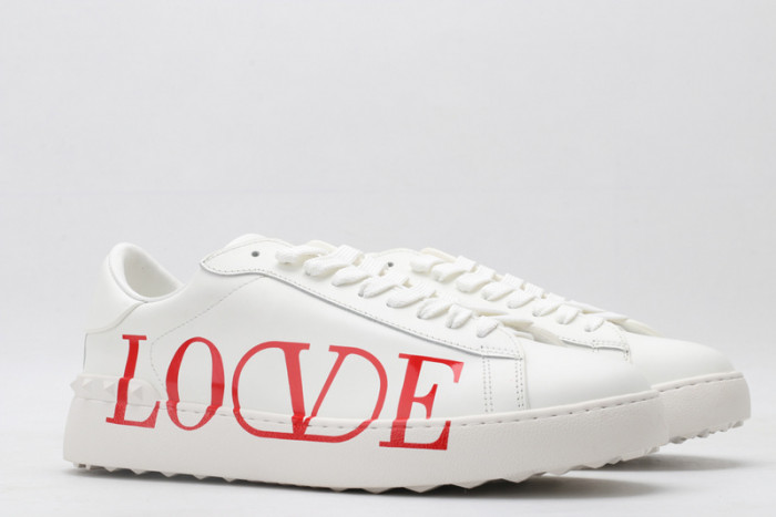 v*lentino sneaker