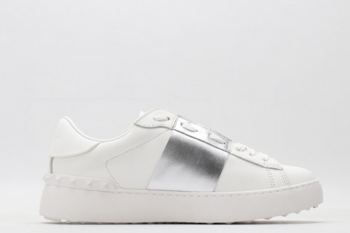 v*lentino sneaker