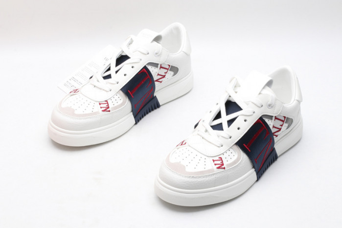 v*lentino sneaker