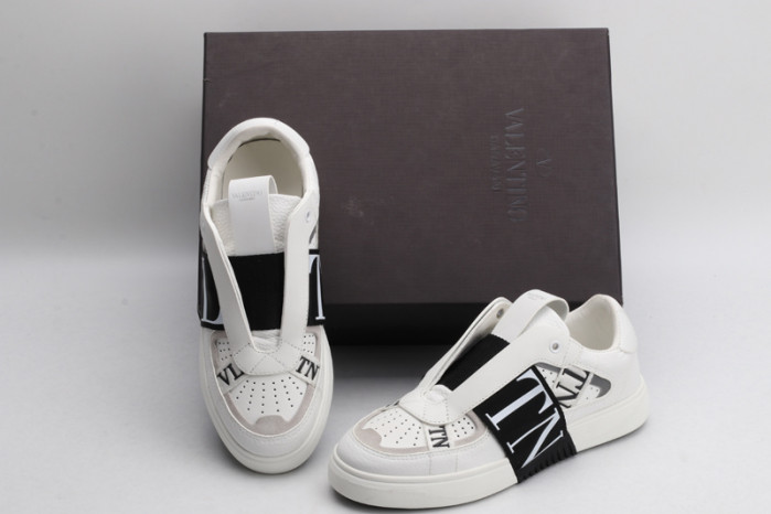 v*lentino sneaker