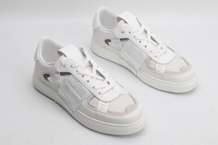 v*lentino sneaker